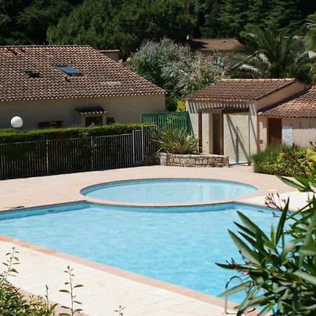 Résidence Cap Azur Maison N° 106 Villeneuve-Loubet Exterior foto