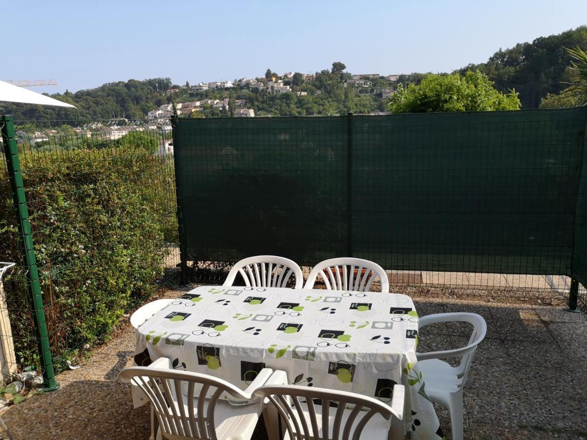 Résidence Cap Azur Maison N° 106 Villeneuve-Loubet Exterior foto
